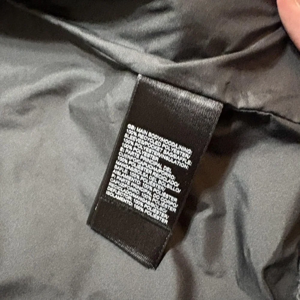 The North Face Jacket Boys Medium 10/12 Black Quilted Fleece Hooded Zip‎ Outdoor